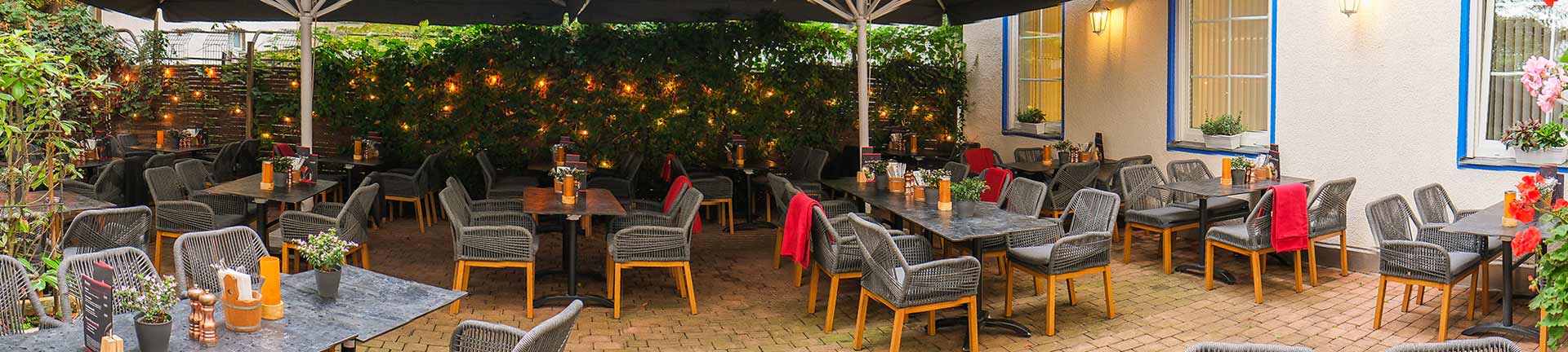 Sommerterrasse am Abend